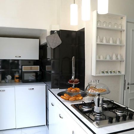 House Tribunali Naples Extérieur photo